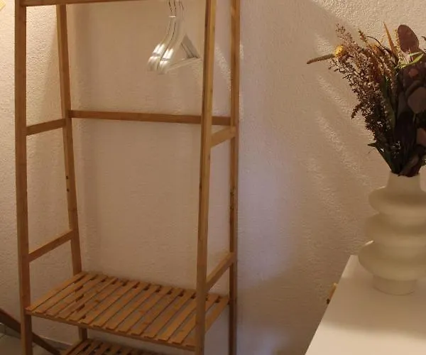 Stilvolle Altbauwohnung - Parkplatz, Wlan, Netflix, Zentrum Lejlighed Bad Schandau